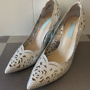 Blue by Betsey Johnson Elsa Pumps